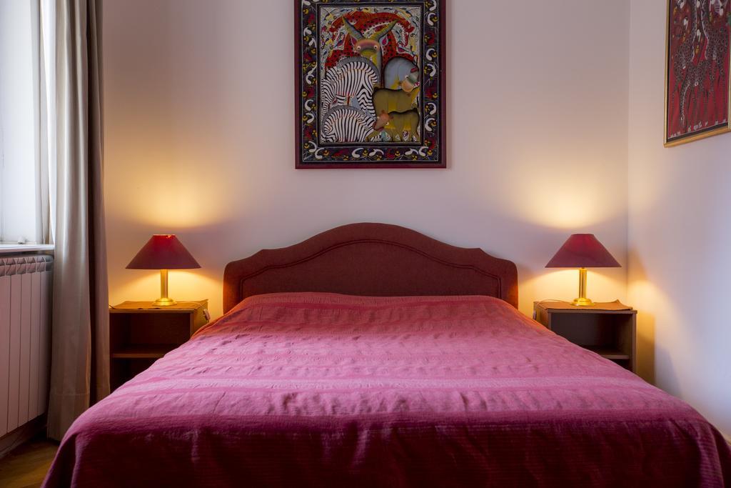 Sun Hostel Belgrade Room photo