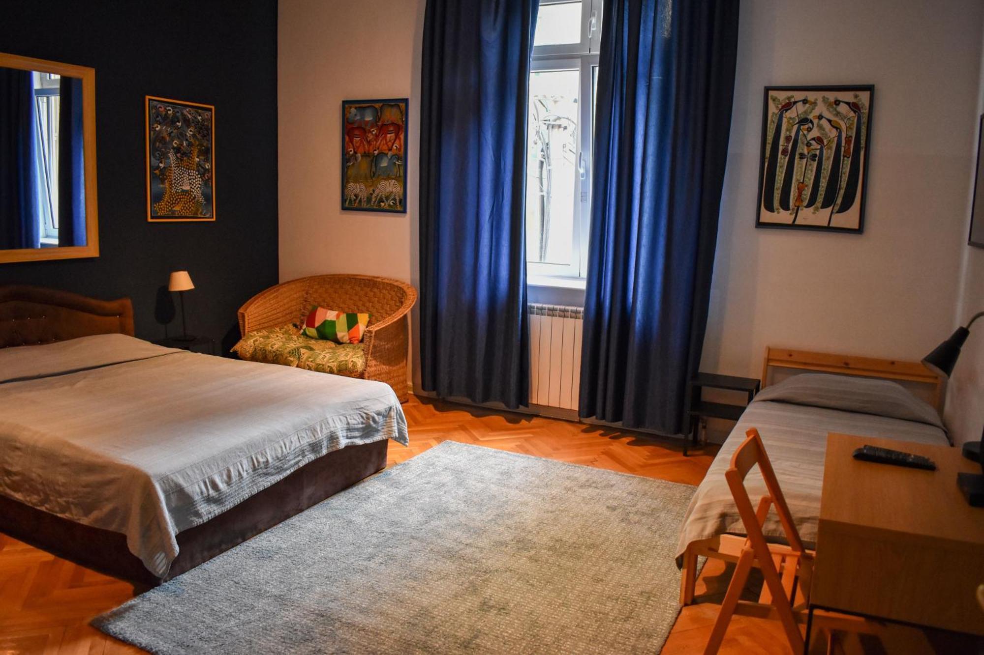 Sun Hostel Belgrade Exterior photo
